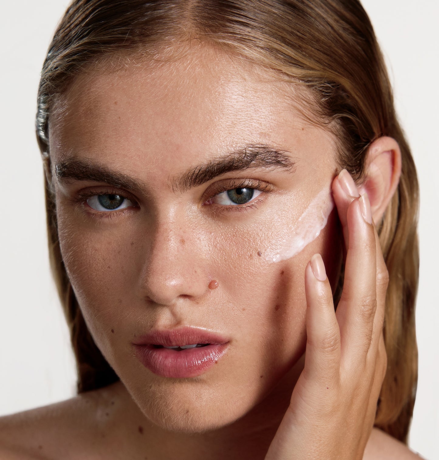 Botanical Lifting Effect Serum | with Hyaluron