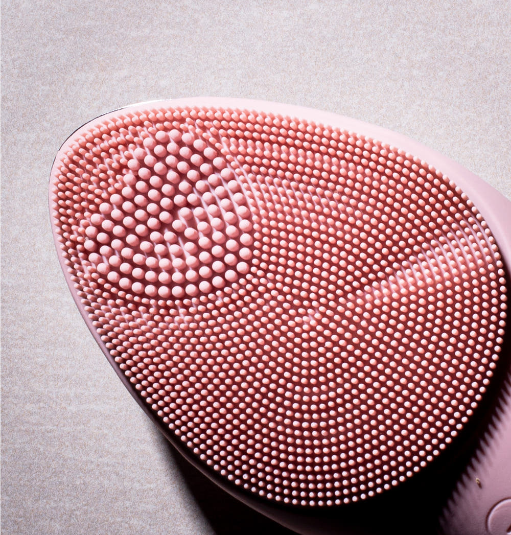 EMS Cleansing Brush