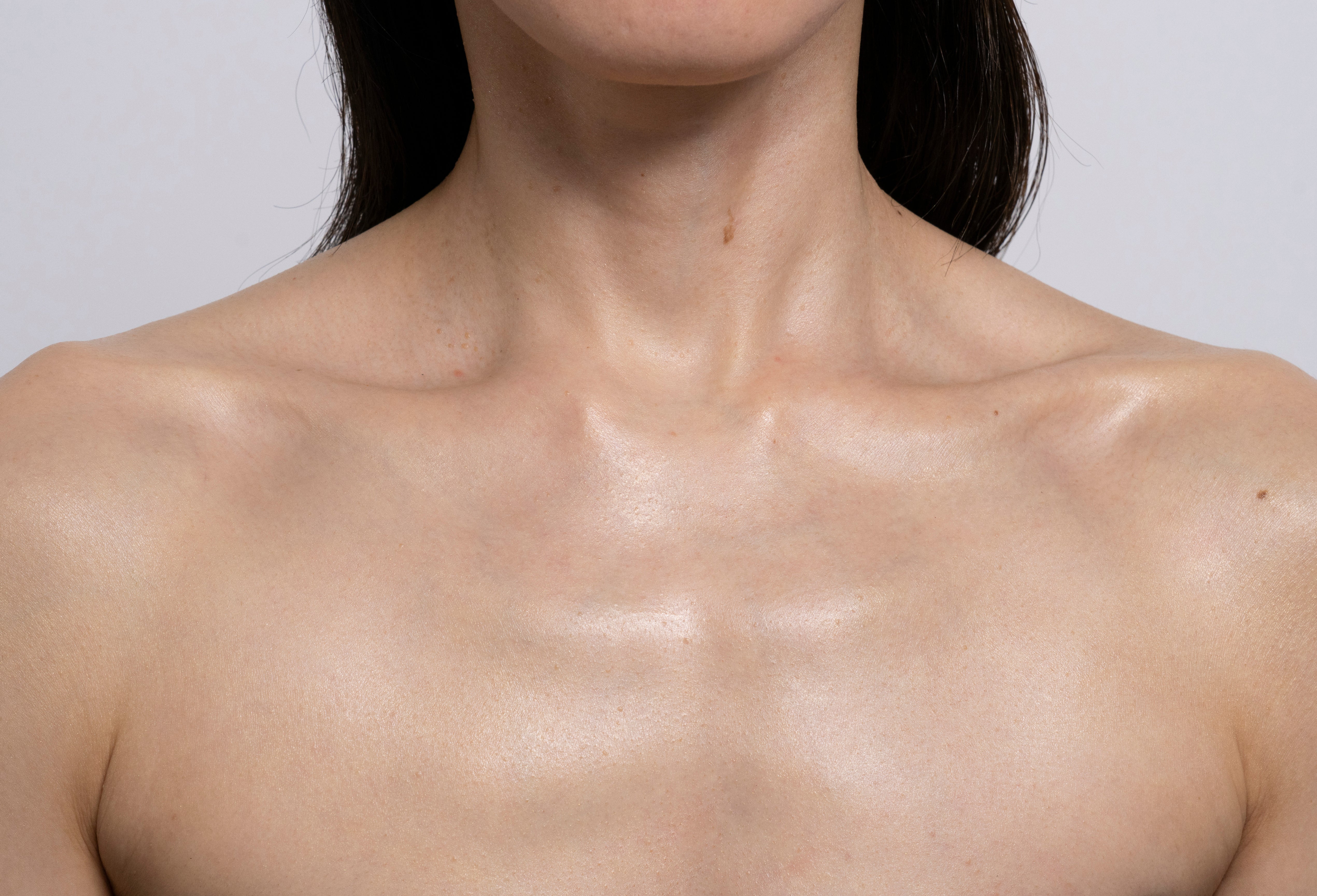 Décolleté Glow Serum