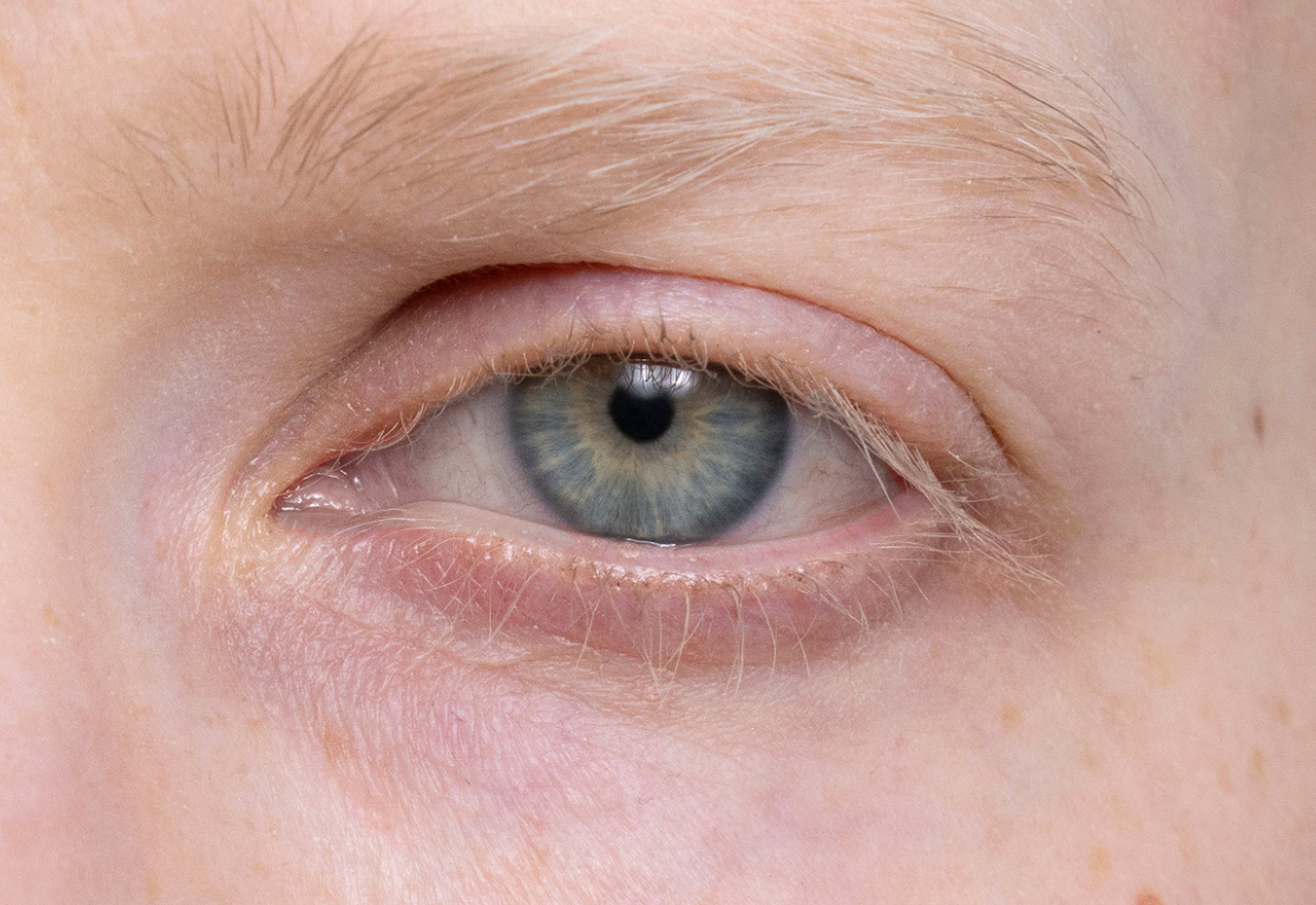 Smoothing Eye Serum